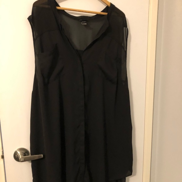 Torrid Top - Picture 1 of 3